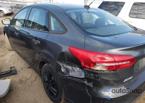 2016 Ford Focus S from USA, damaged, VIN 1FADP3E24GL237906